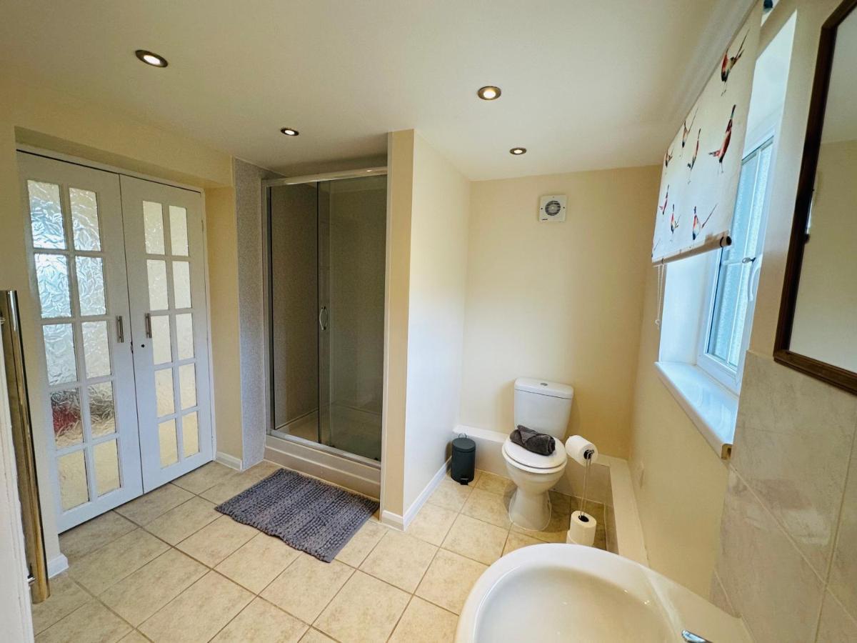 Pheasants Nook Apartment Narberth Exterior foto